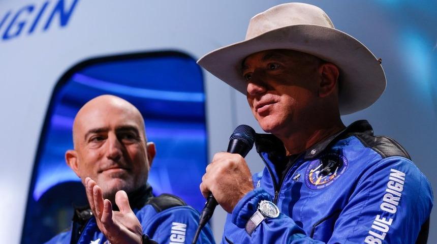 Jeff Bezos'un şirketi Blue Origin, Elon Musk'ın SpaceX şirketiyle anlaşan NASA'ya dava açtı