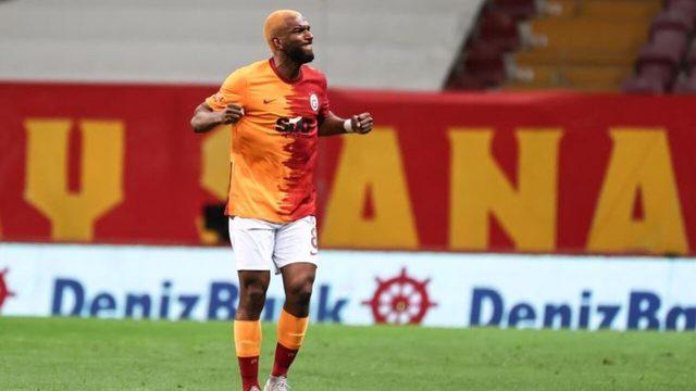 Babel bacağına gelen tekmenin fotoğrafını paylaştı