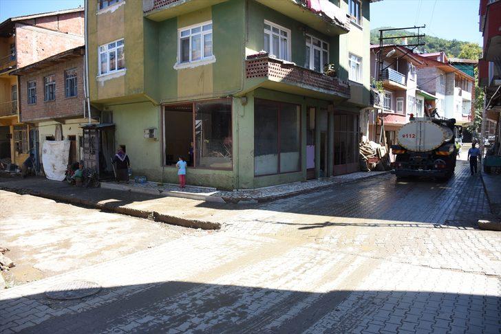 Bartın'da selden etkilenen bölgelerde yaşam kısmen normale dönüyor G3