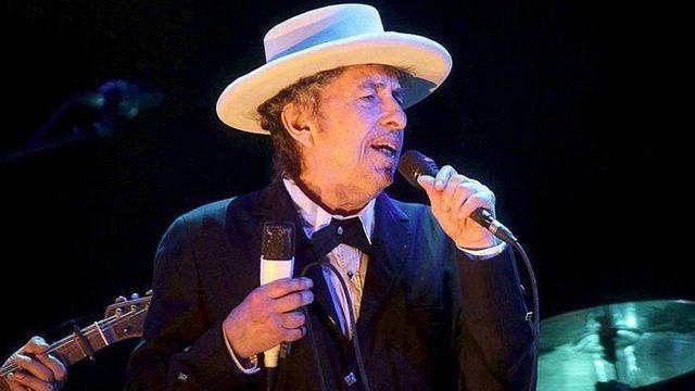 12 yaşındaki çocuğa cinsel istismar suçlamasıyla Bob Dylan’a dava açıldı