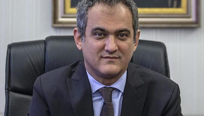 Milli Eğitim Bakanı Mahmut Özer'den afet bölgesindeki okullarla ilgili açıklama