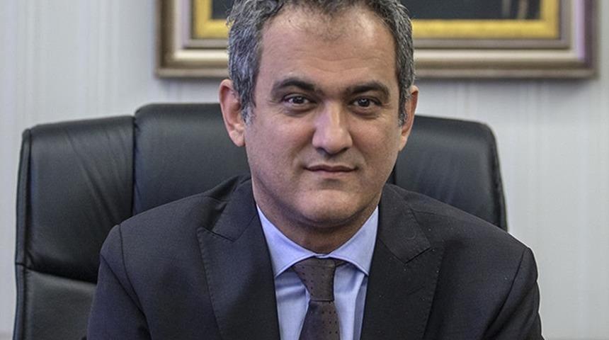 Milli Eğitim Bakanı Mahmut Özer'den afet bölgesindeki okullarla ilgili açıklama