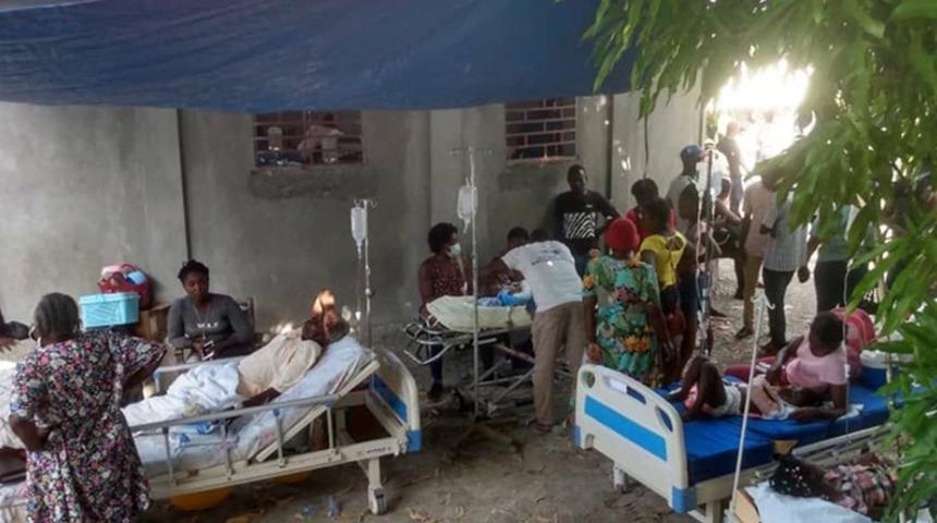 Haiti'deki depremde hayatını kaybedenlerin sayısı 1941'e yükseldi