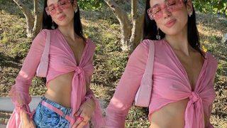 Dua Lipa neredeyse olmayan bikinisiyle ağızları açık bıraktı