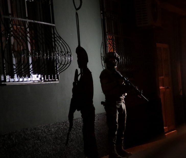 GÜNCELLEME - Adana'da terör örgütü DEAŞ'a yönelik operasyonda 6 şüpheli yakalandı G5