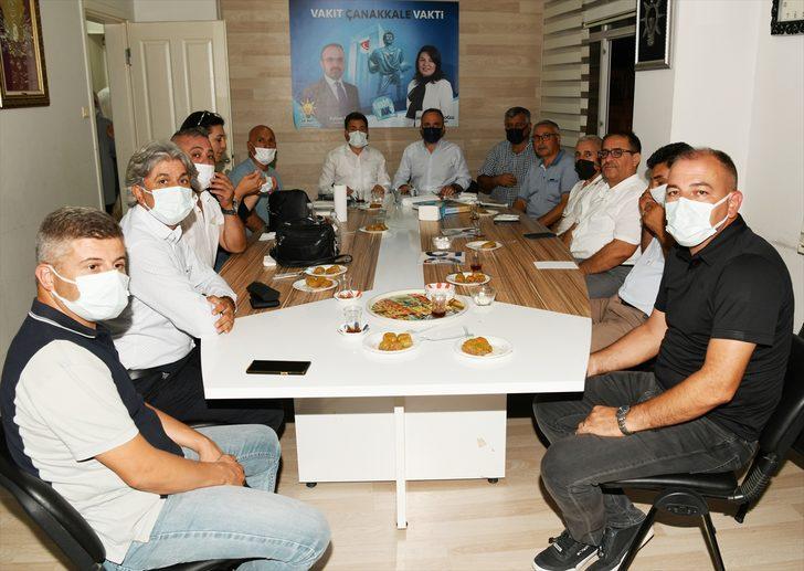 AK Parti Grup Başkanvekili Turan, partisinin Çanakkale Merkez İlçe Başkanlığını ziyaret etti: G1