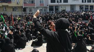 Şehit edilen Hz. Hüseyin ve 71 yakını için Küçükçekmece'de anma töreni düzenlendi