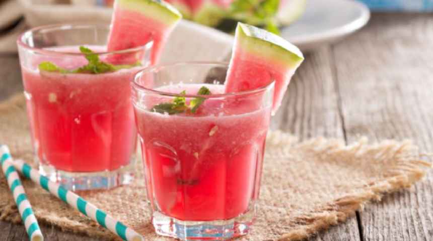 Suyun tadını bu şekilde daha çok seveceksiniz! İşte su içme alışkanlığı olmayanlar için özel lezzet