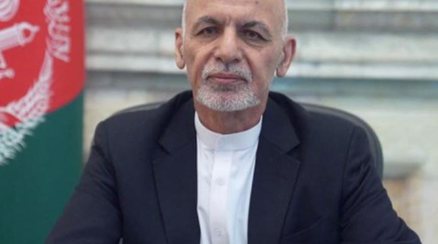 Son Dakika: Afganistan Cumhurbaşkanı Gani ve ailesinin nerede olduğu açıklandı