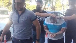 Son Dakika: FETÖ'den aranan Eski Danıştay Üyesi gözaltına alındı