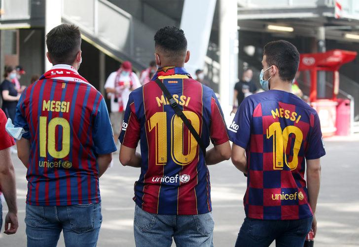 Barcelona'da Messi'den boşalan 10 numara Coutinho'ya!