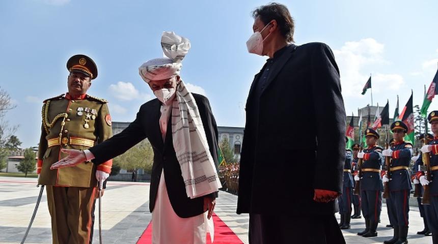 Pakistan, Taliban'ın Afganistan'da y&ouml;netimi ele ge&ccedil;irmesinde rol oynadı mı?