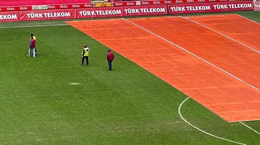 Galatasaray'a şok! İşte zeminin son hali