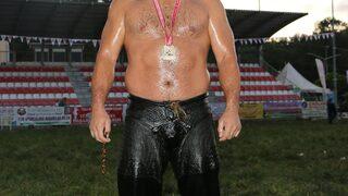 Samsun'da düzenlenen Yağlı Pehlivan Güreşleri'nde başpehlivan Fatih Atlı oldu