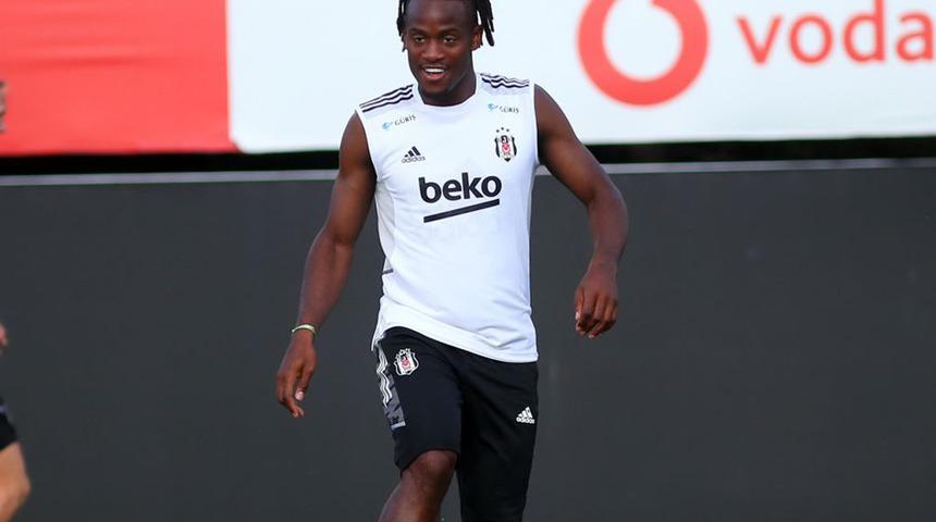 Beşiktaş'ta Batshuayi ilk antrenmanına çıktı