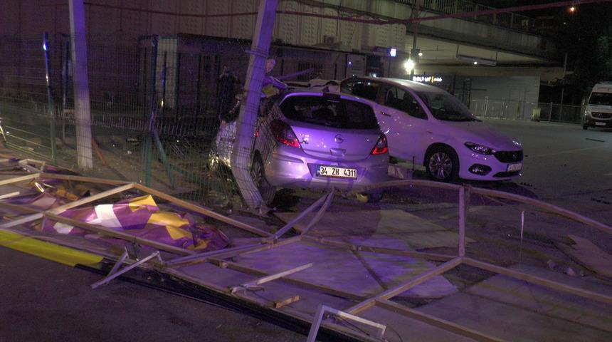 Cadde savaş alanına döndü! İstanbul'da korkunç kaza: 1 ölü, 1 yaralı