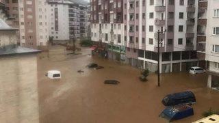 Selden etkilenen Rize'nin Çayeli ilçesi için acele kamulaştırma kararı Resmi Gazete'de