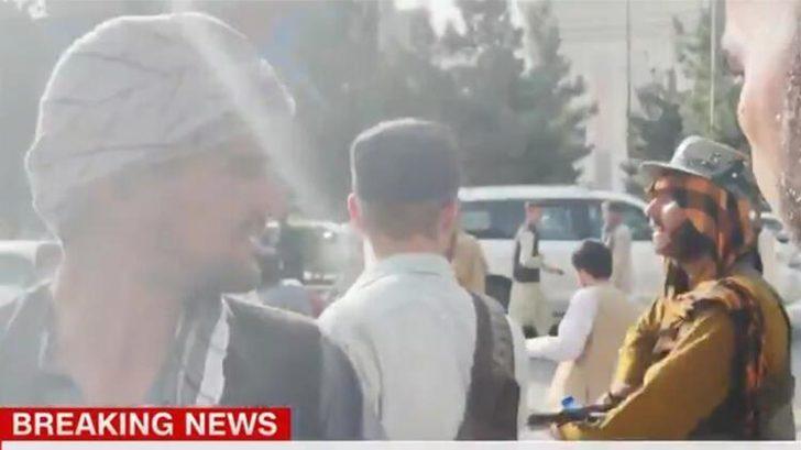 Taliban yönetimindeki Afganistan'da CNN ekibine saldırı! Her şey canlı yayında yaşandı G2