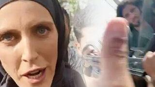 Taliban yönetimindeki Afganistan'da CNN ekibine saldırı! Her şey canlı yayında yaşandı