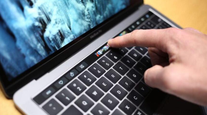 Apple MacBook modelleri için kolları sıvadı