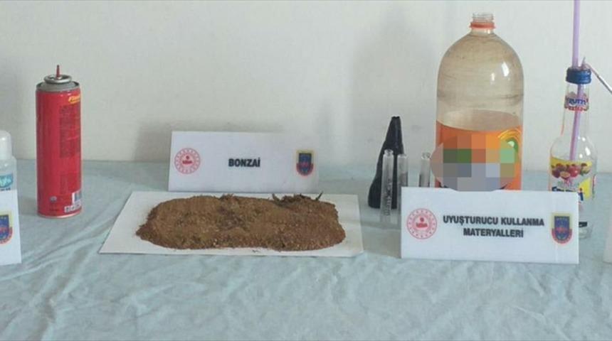 Mersin'de uyuşturucu operasyonunda 3 şüpheli yakalandı