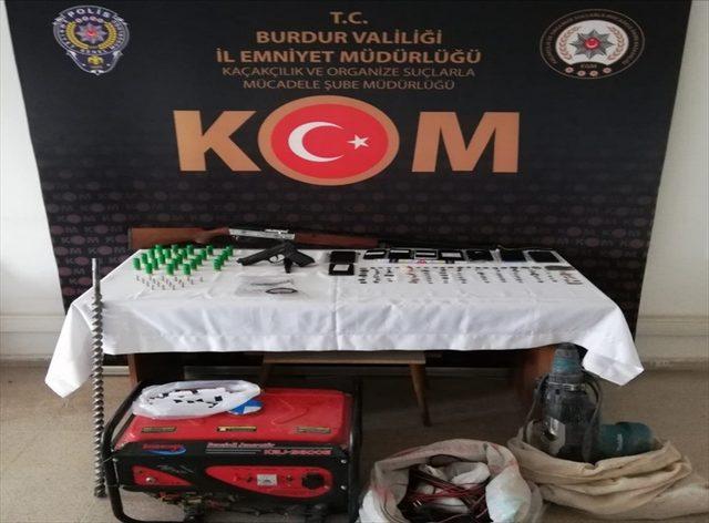 Burdur'da tarihi eser kaçakçılığı operasyonunda yakalanan 6 şüpheli adli kontrol şartıyla salıverildi