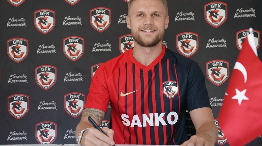 Gaziantep, Alman orta saha Alexander Merkel'i kadrosuna kattı