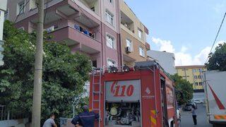 Buzdolabı bomba gibi patladı! Son anda kurtuldular