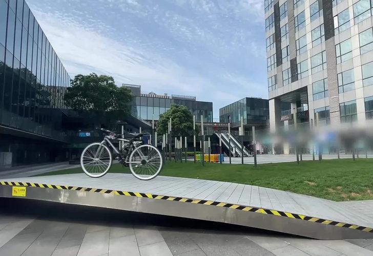 Kendi kendine gidebilen bisiklet üretti G2