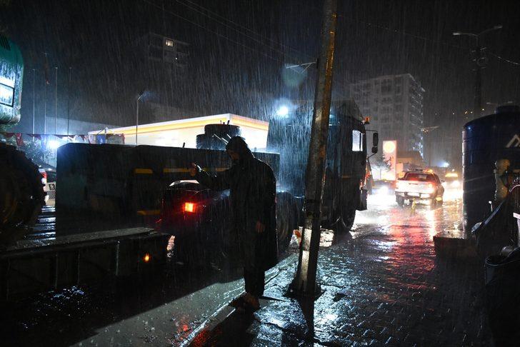 Sel felaketinin yaşandığı Bozkurt'ta sağanak etkili oluyor G3