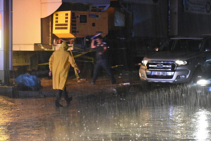 Sel felaketinin yaşandığı Bozkurt'ta sağanak etkili oluyor G5