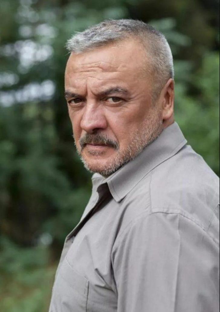 Mesut Akusta'nın sağlık durumu nasıl? Teşkilat'ın Mete başkanı Mesut Akusta beyin kanaması geçirdi! G1