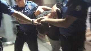 Bağımlı oğlu tarafından rehin alındı! Özel Harekat sayesinden kurtuldu