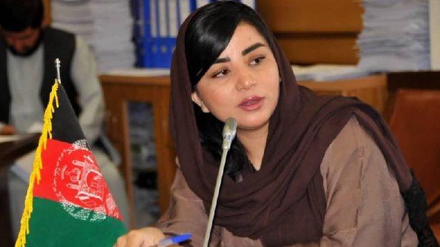 Farzhana Kochai yeni hükümette kadınlara nasıl bir rol biçileceğini bilmediklerini söylüyor.