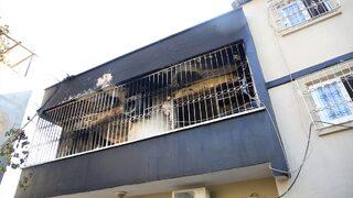 Mersin'de yangın çıkan evde hasar oluştu