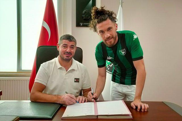 Denizlispor, eski oyuncusu Gökhan Süzen'i transfer etti