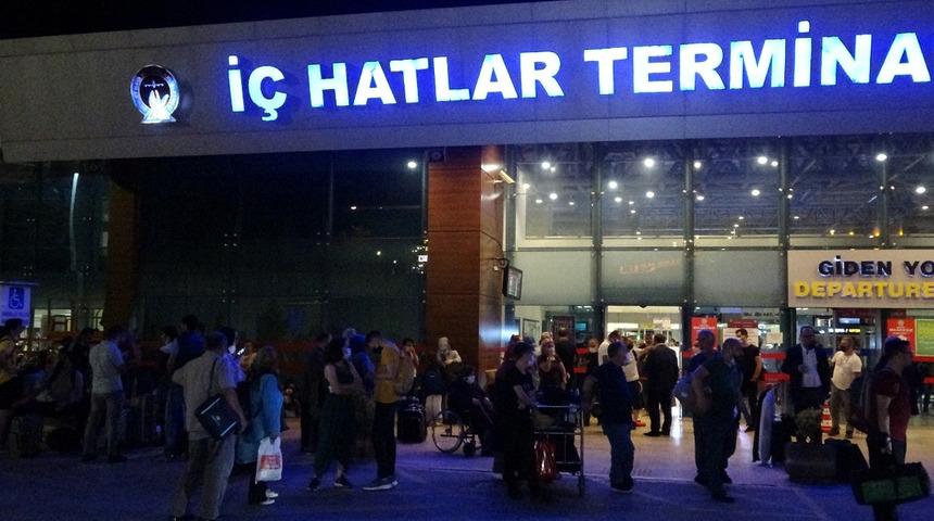 Trabzon Havalimanı pisti uçuşlara kapatıldı
