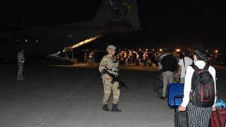 Kabil'deki 100'ü aşkın Türk vatandaşı TSK'nın Herkülü ile tahliye edildi