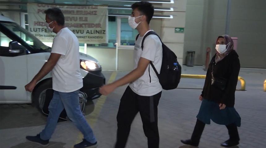 Trende yolculuk yapan aile gece yarısı şoku! Karantinaya alındılar