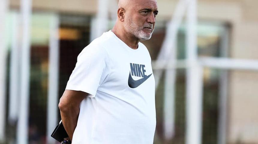 Hikmet Karaman: Alkışlanan takım olmak istiyoruz