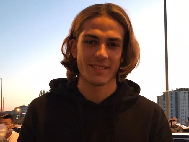 Doğan Alemdar tribünden takip etti