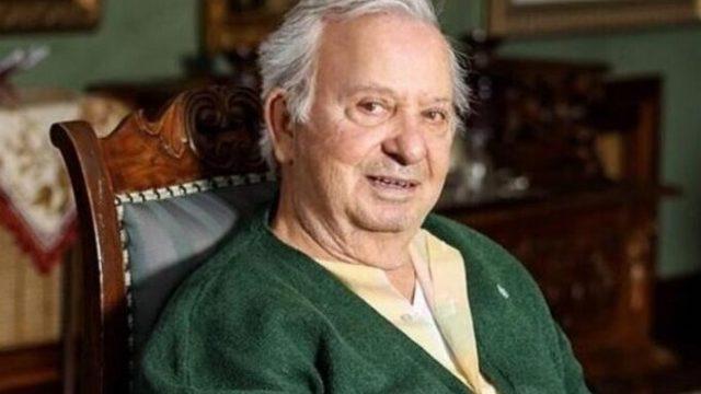 Seyfi Dursunoğlu nam-ı diyar 'Huysuz Virjin' mezarı başında anıldı