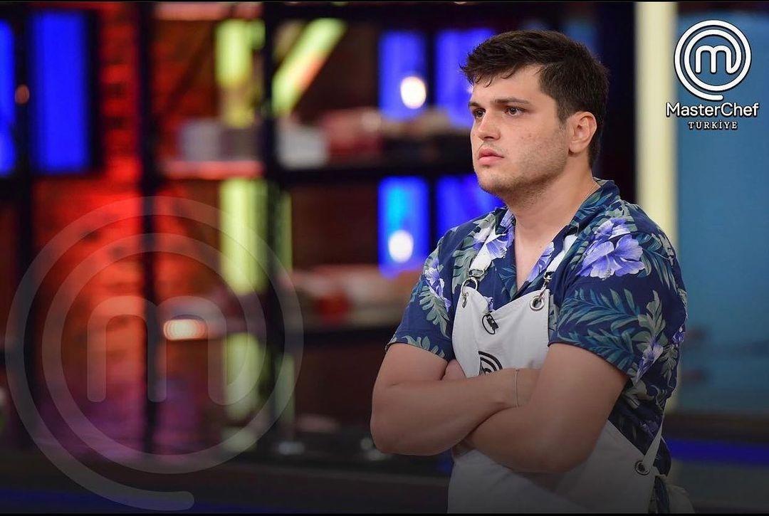 MasterChef Ş&uuml;kr&uuml; &Ouml;zsarı kimdir? Ş&uuml;kr&uuml; &Ouml;zsarı nereli ve ka&ccedil; yaşında?