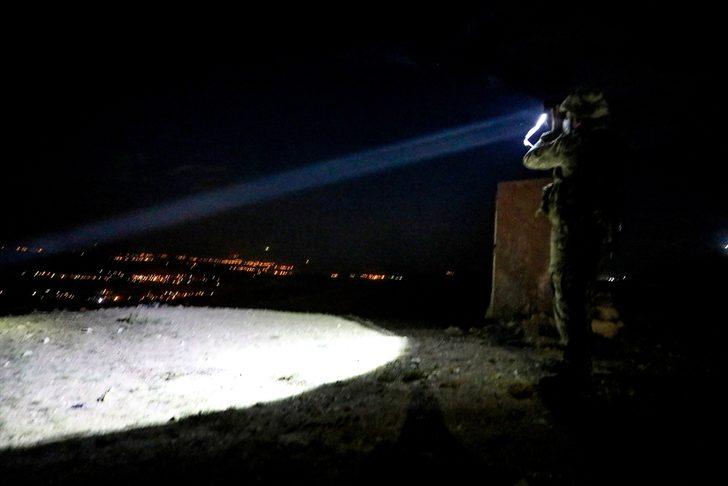 Güvenlik güçleri İran sınırında gece gündüz nöbette G4