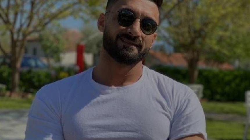 Çeşme'de gece kulübü önünde bıçaklı kavga: 1 ölü