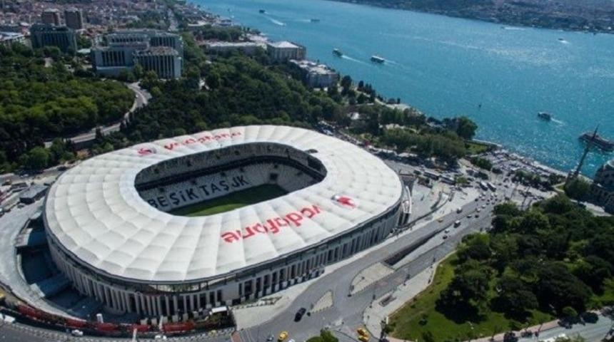 Türkiye İngiltere maçı için yollar kapatıldı: İstanbul trafik durumu