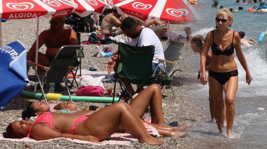 Ünlü sahilde adım atacak yer kalmadı