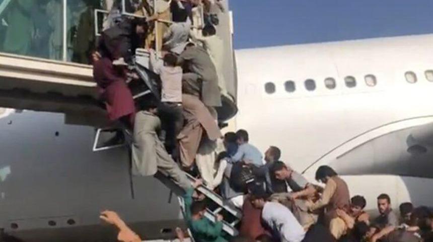 NATO: Kabil'deki tahliye çalışmalarında 7 günde en az 20 kişi öldü