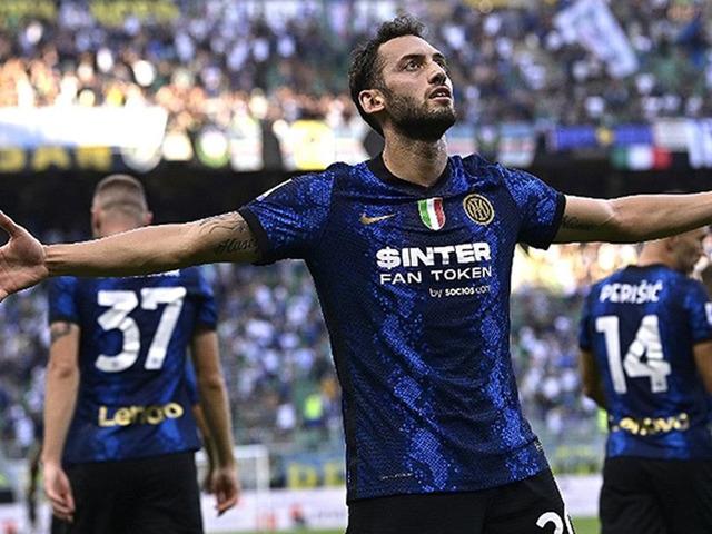 İtalyan basınından Hakan Çalhanoğlu'na övgü