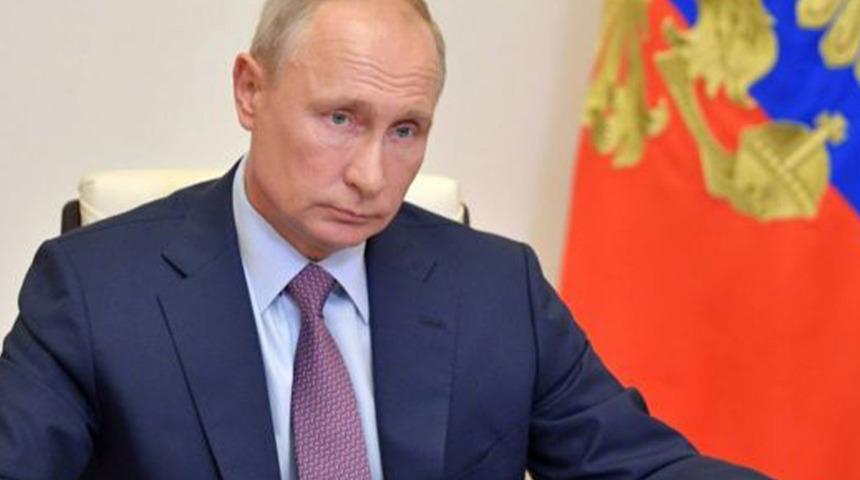 Putin'den Afganistan açıklaması: Taliban militanlarının göçmen kılığında ülkemize gelmesini istemiyoruz